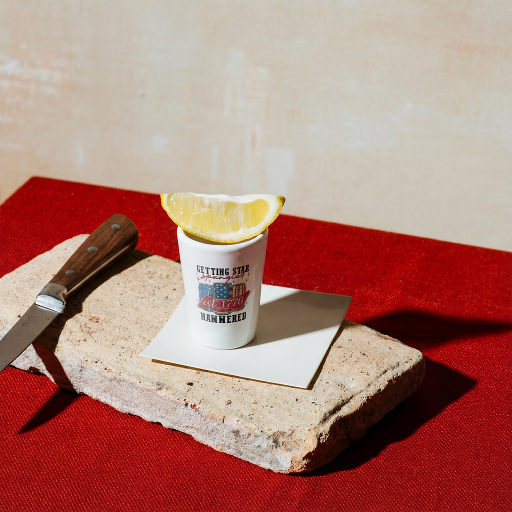Star_Spangled_Hammered_White_Lifestyle_01_Lemon_Wedge_Mockup.png_15895382